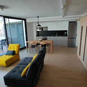 Rutlla 10 , Gerona España